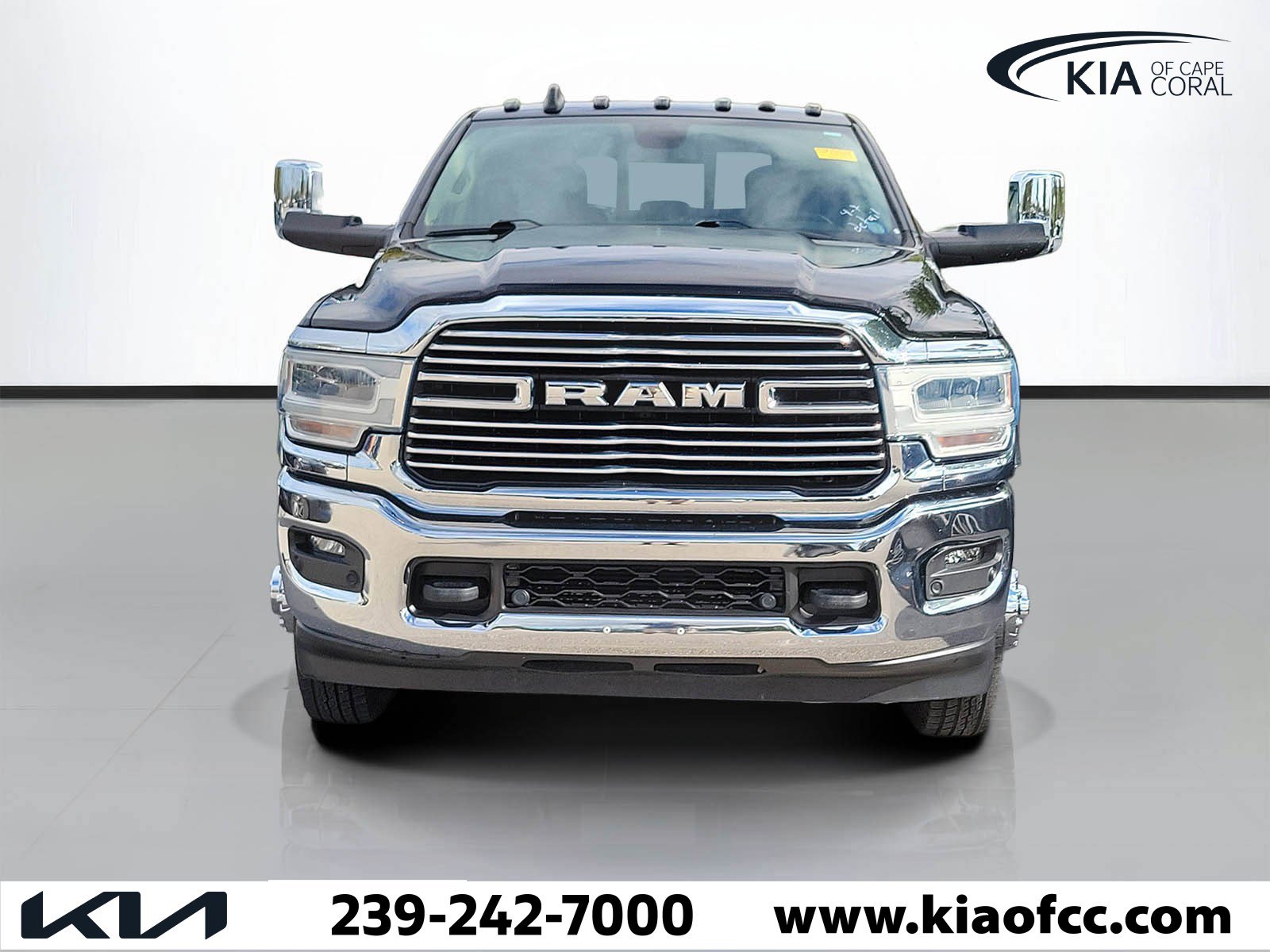 Used 2020 RAM 3500 Laramie image 2