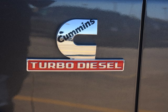 Used 2022 RAM 3500 Laramie image 13