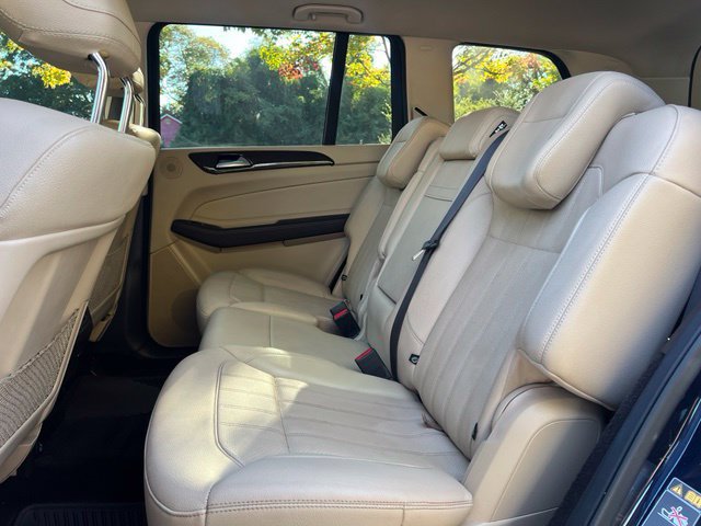 Used 2017 Mercedes-Benz GLS 450 4MATIC image 16