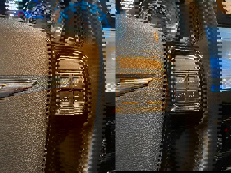 Used 2012 Chrysler 300 S w/ Luxury Group image 13