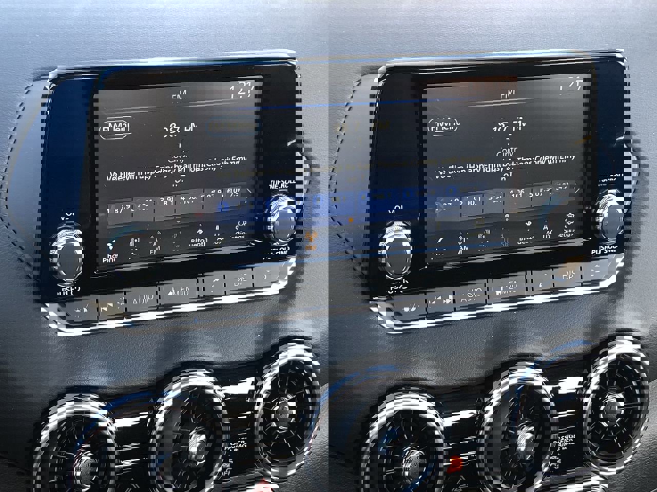 New 2025 Nissan Sentra S image 28