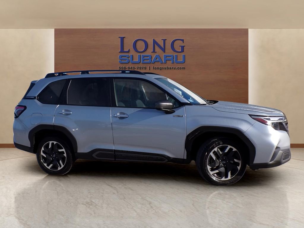 Certified 2025 Subaru Forester Limited image 7