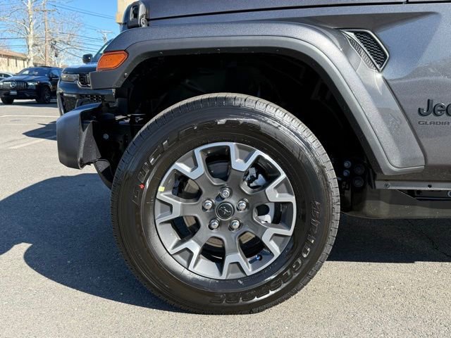 New 2026 Jeep Gladiator Sport AWD/4WD image 18