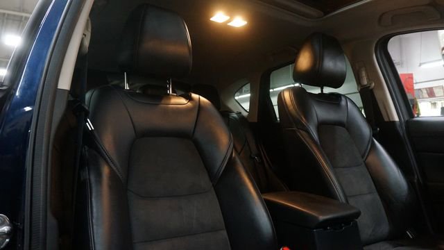 Used 2019 MAZDA CX-5 Touring image 55