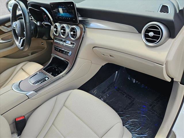 Used 2022 Mercedes-Benz GLC 300 image 20