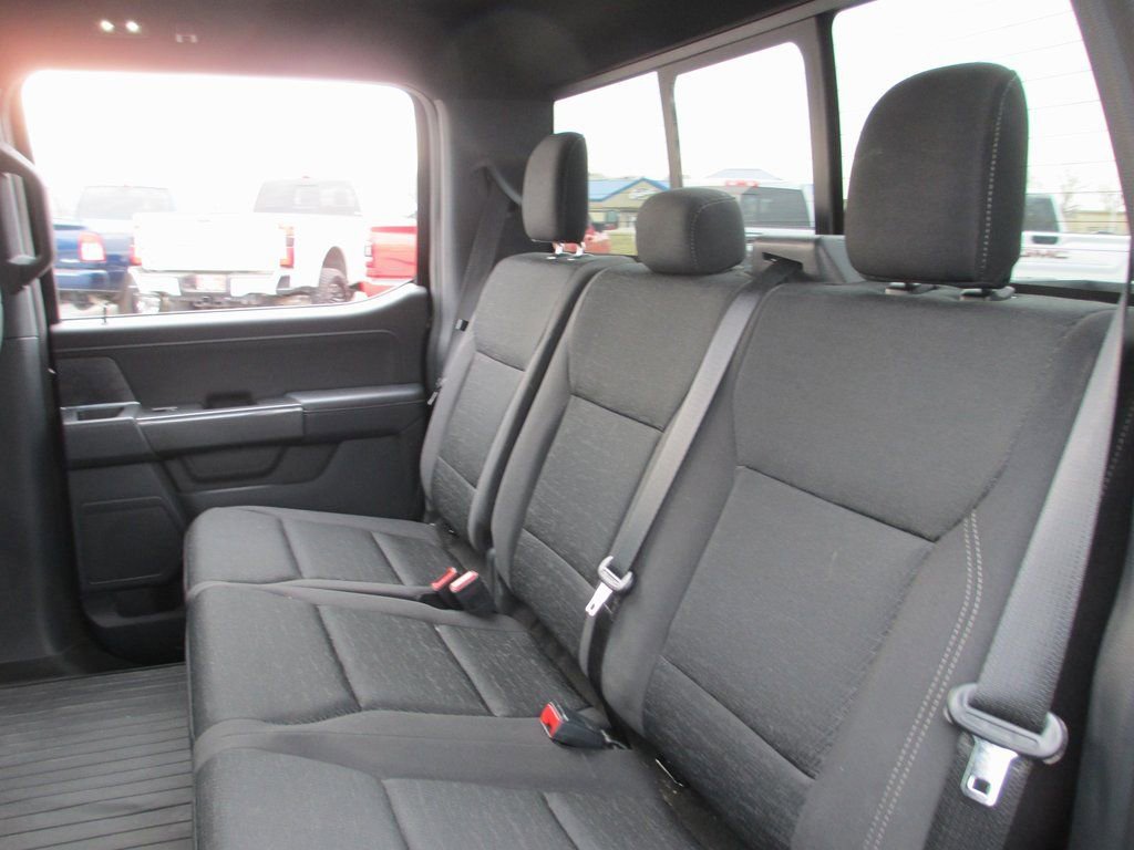 Used 2022 Ford F150 XLT w/ Equipment Group 302A High image 17