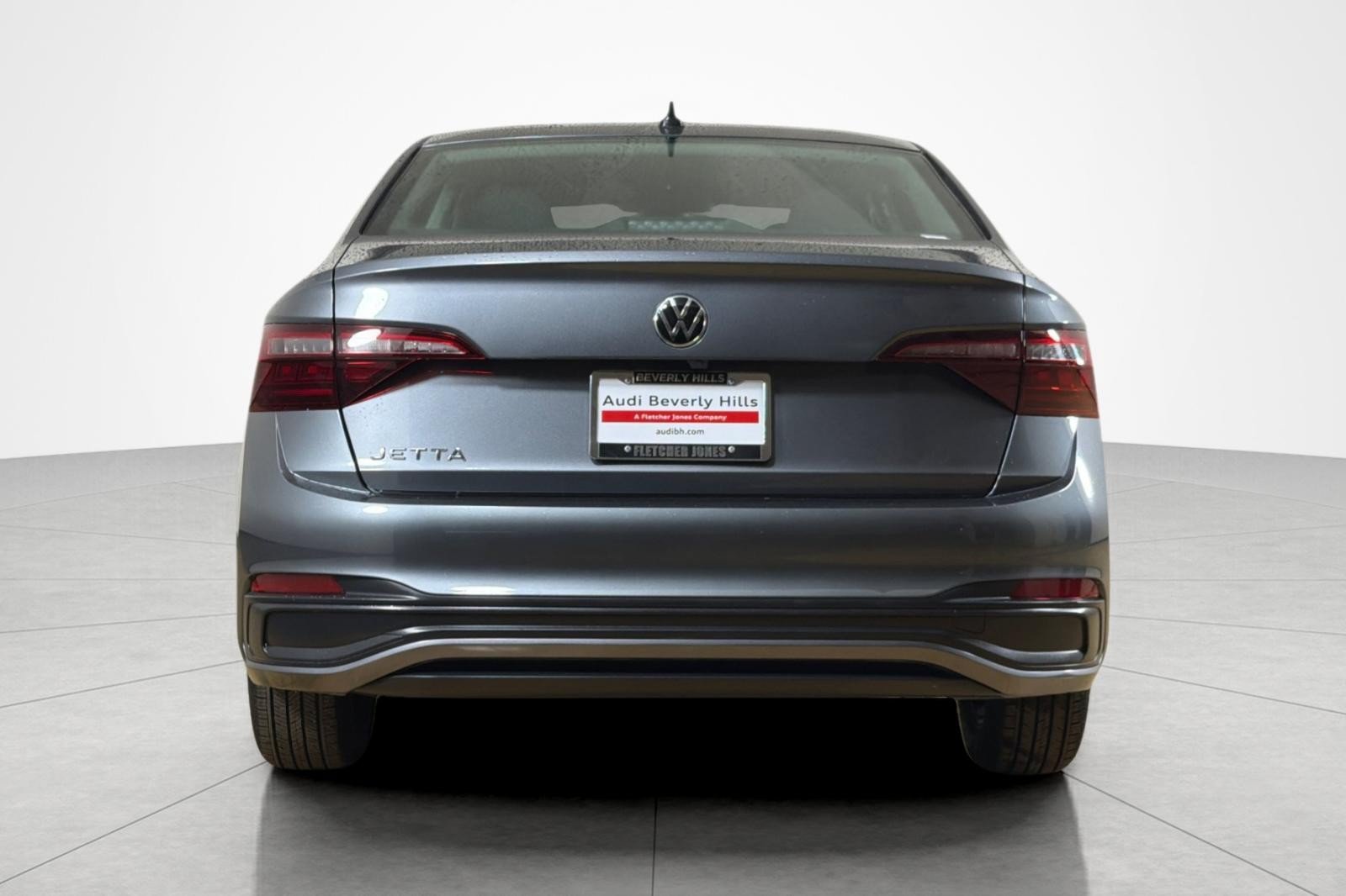 Used 2024 Volkswagen Jetta S FWD image 4