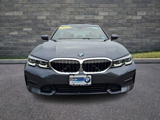 Used 2021 BMW 330i xDrive Sedan w/ Convenience Package AWD/4WD image 2
