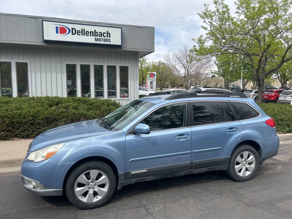 Used 2011 Subaru Outback 2.5i Premium AWD/4WD image 1