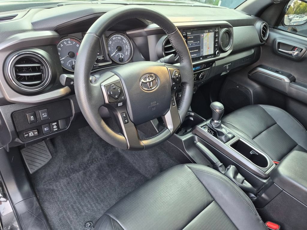 Used 2023 Toyota Tacoma TRD Off-Road w/ TRD Premium Off Road Package AWD/4WD image 10