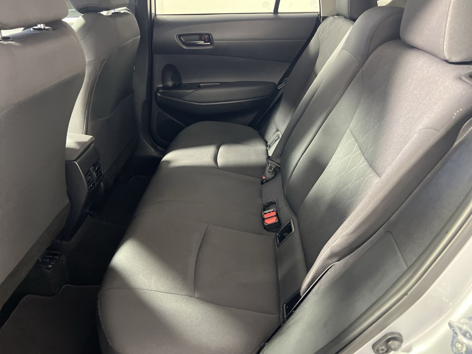 Used 2026 Toyota Corolla Cross LE FWD image 25