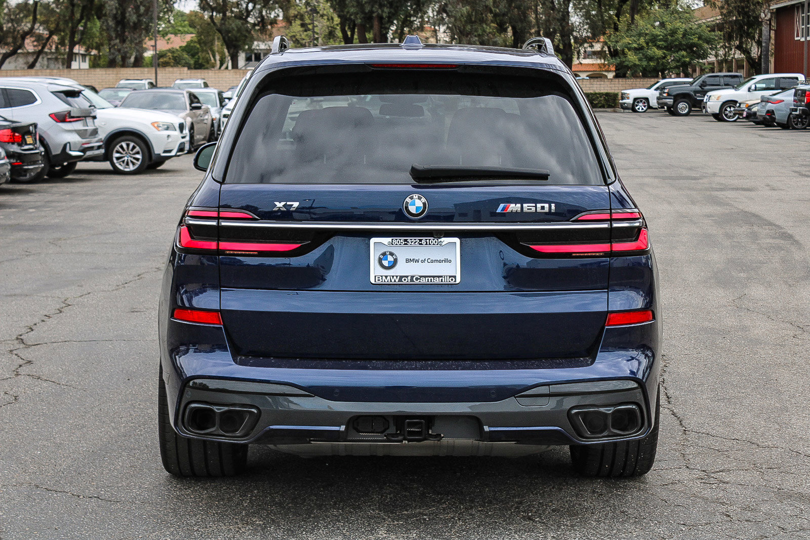 Used 2023 BMW X7 M60i w/ Executive Package image 5