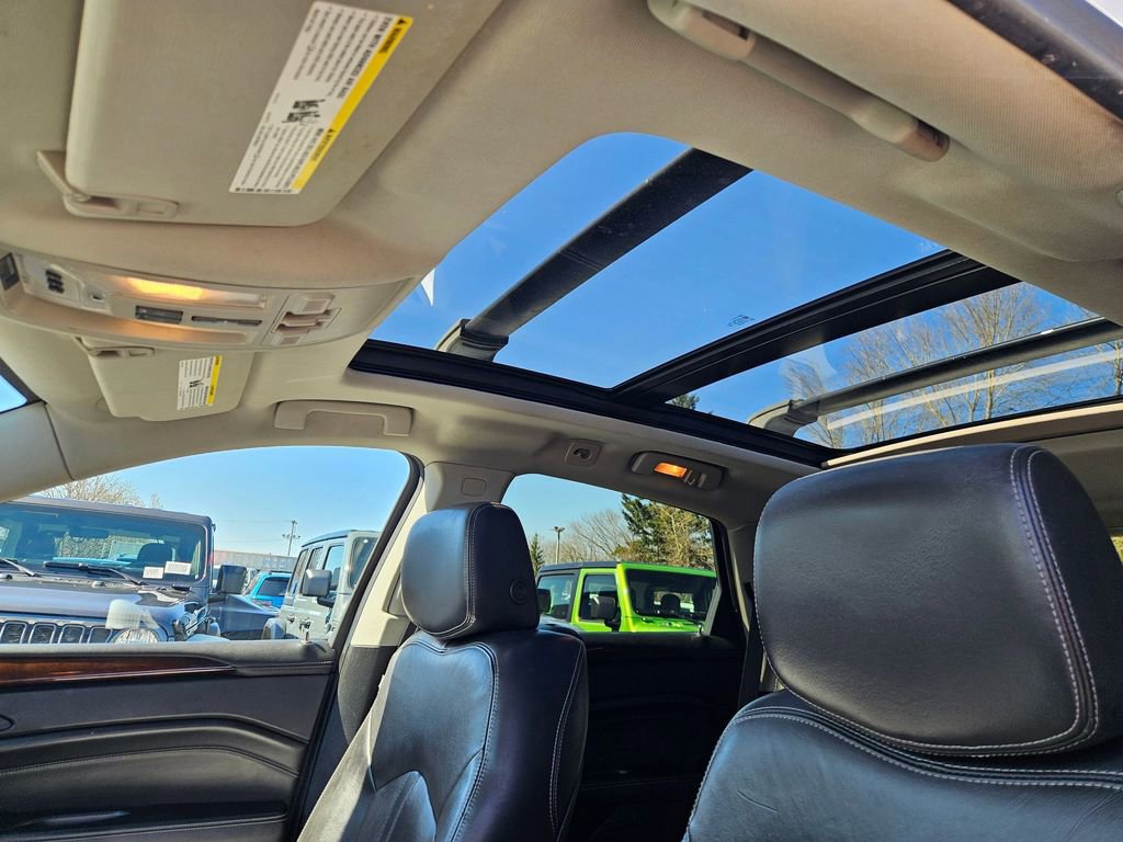 Used 2012 Cadillac SRX Premium image 27