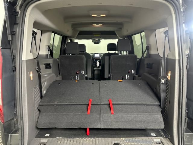 Used 2020 Ford Transit Connect XLT image 26