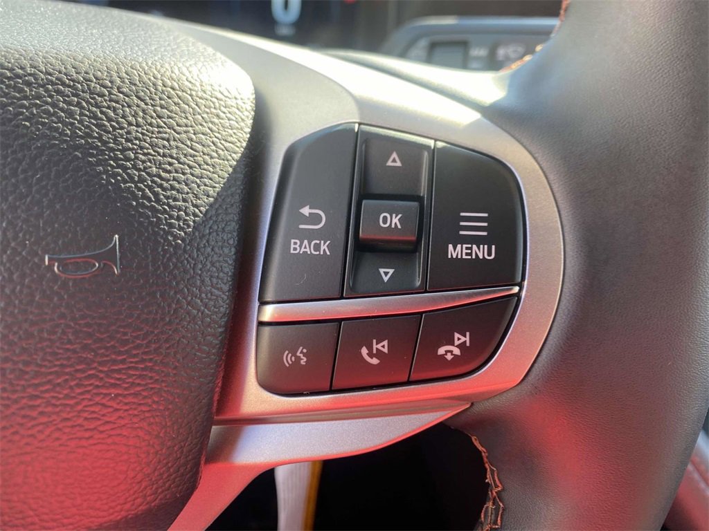 New 2025 Ford Explorer Active image 29