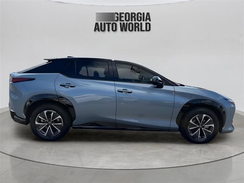 Used 2025 Lexus RZ 300e w/ Accessory Package (Z1) image 12