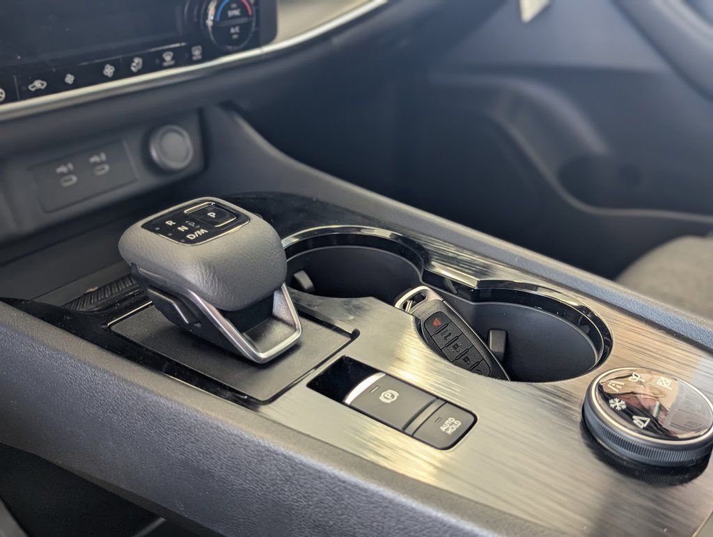 New 2026 Nissan Rogue SV image 22