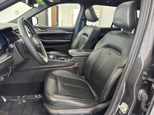 Used 2024 Jeep Grand Cherokee Limited 4xe AWD/4WD image 19