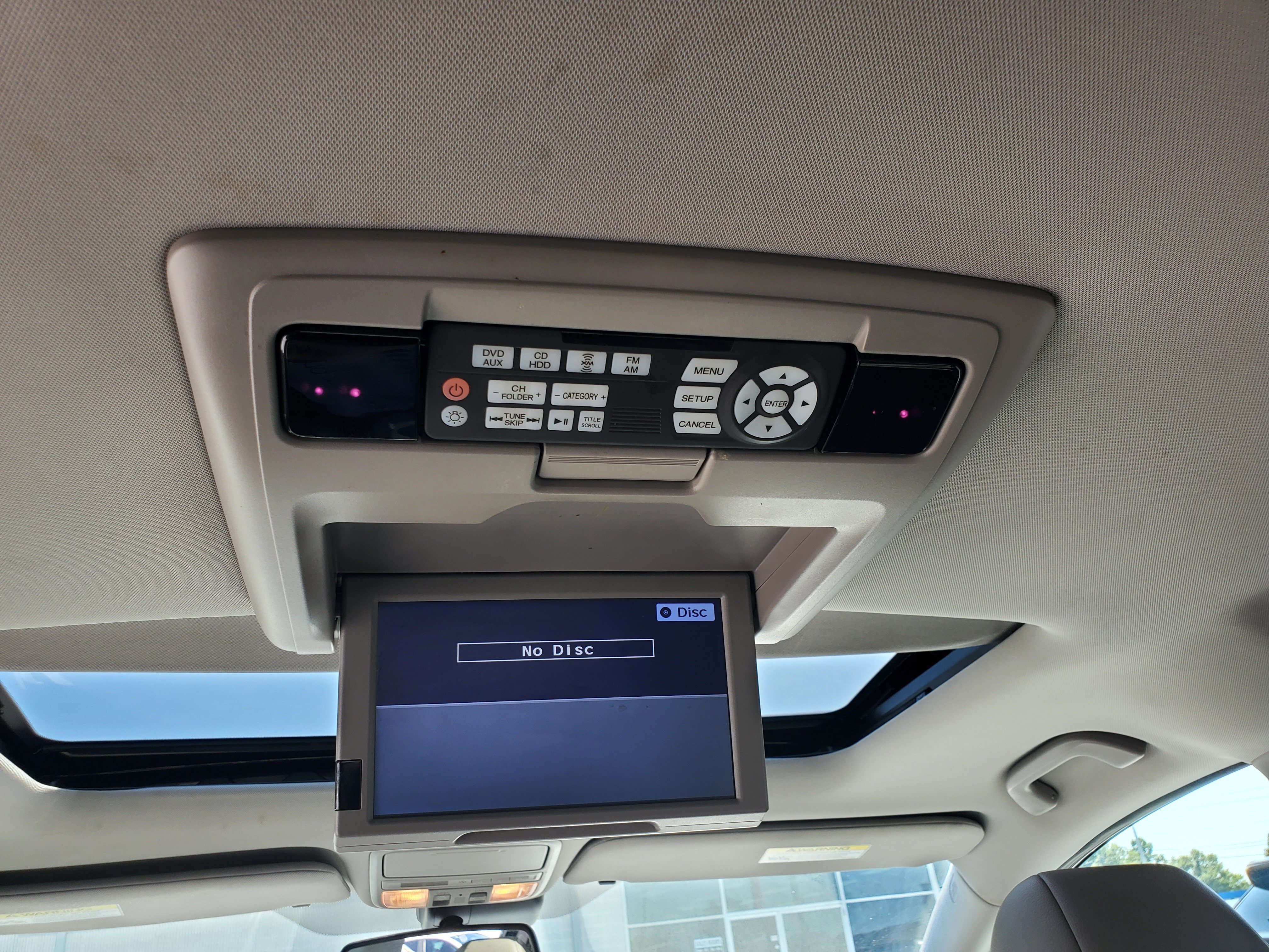 Used 2014 Honda Odyssey Touring image 12