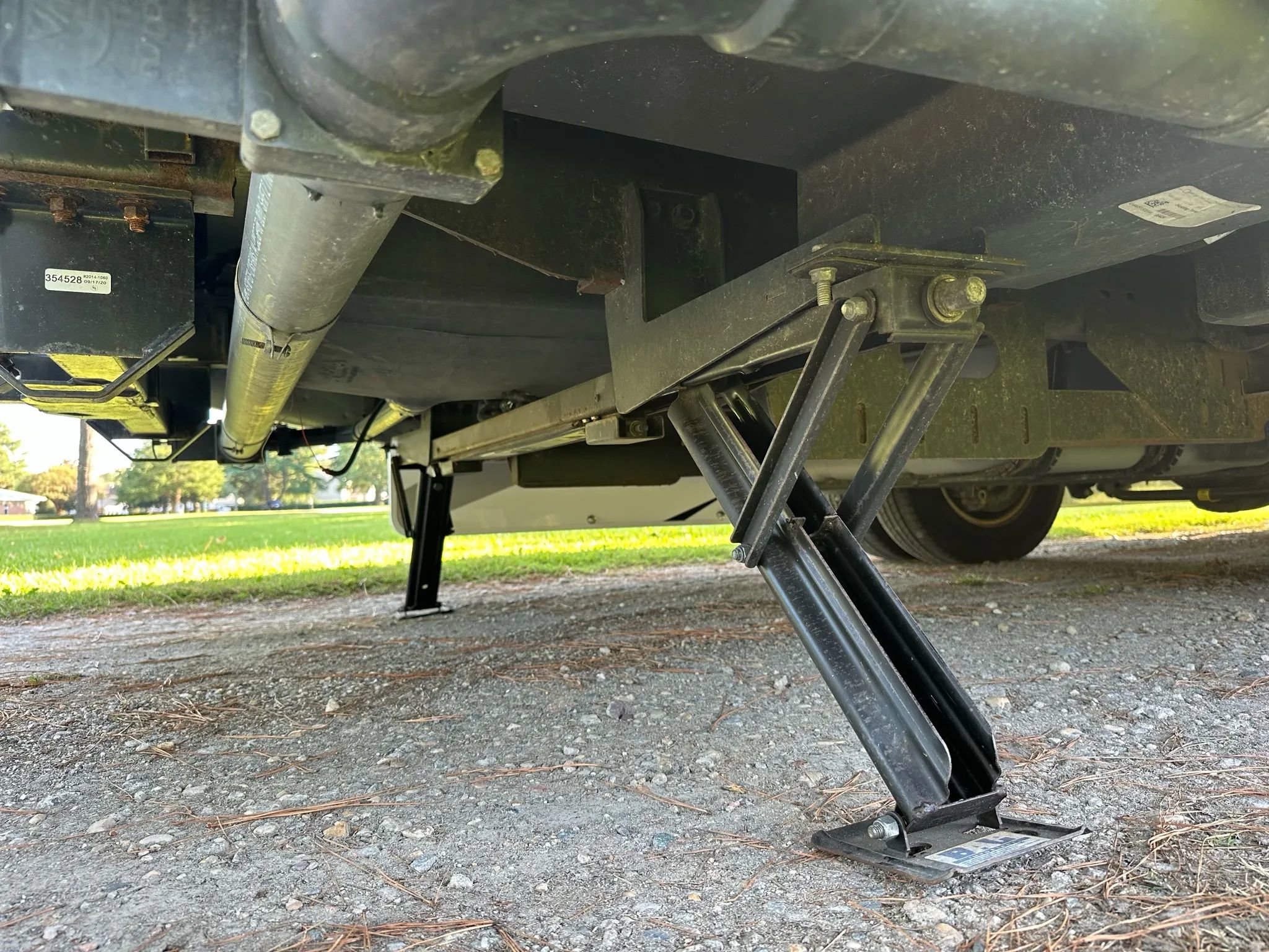 Used 2021 Ford E-450 and Econoline 450 Super Duty w/ Motorhome Prep Package image 23