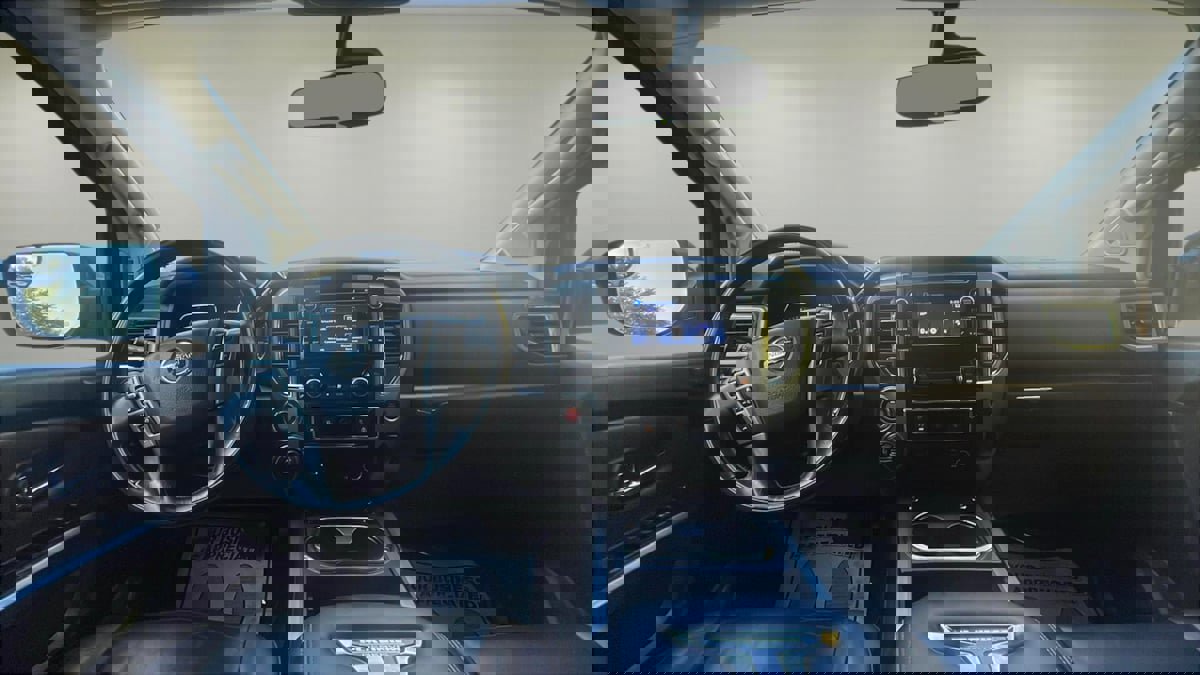 Used 2018 Nissan Titan Platinum Reserve image 9