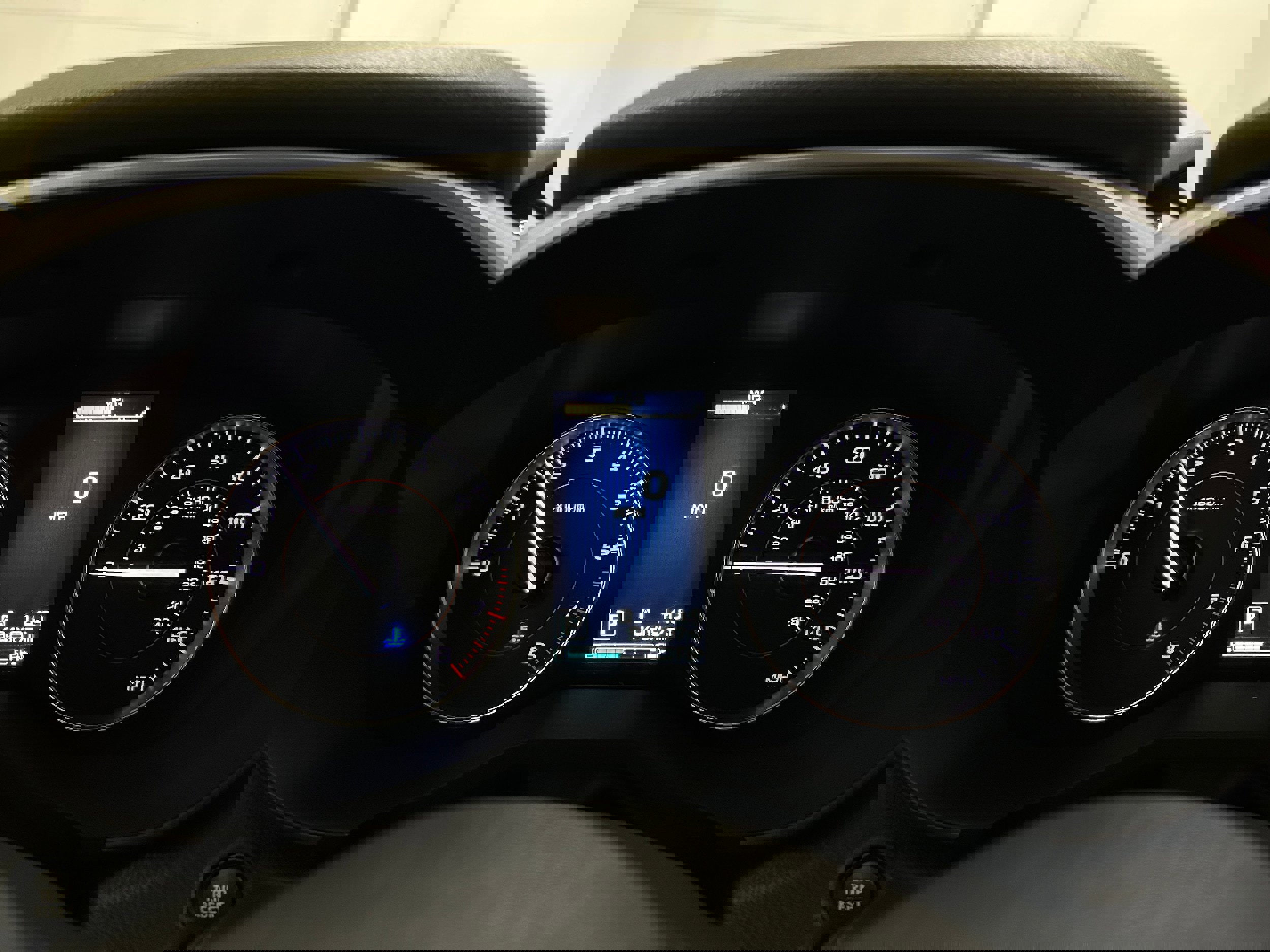 Used 2018 Subaru Crosstrek 2.0i Limited image 16