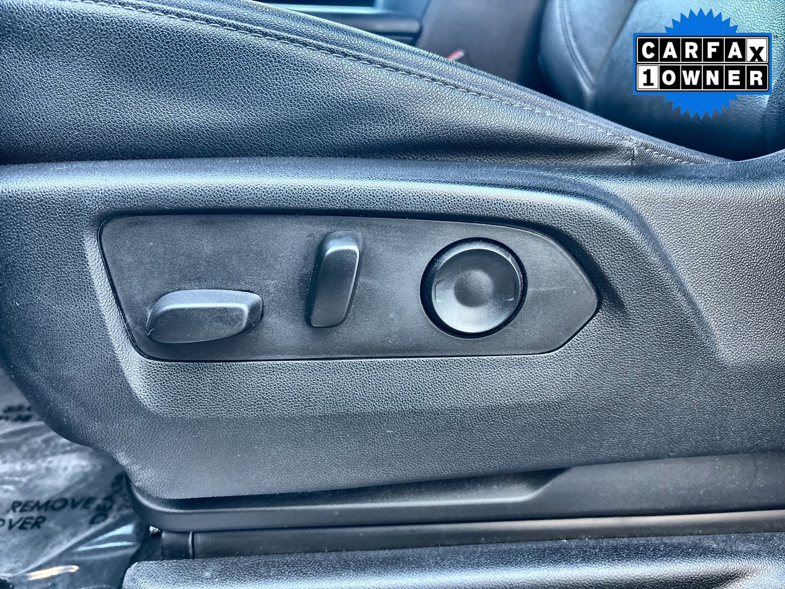 Used 2022 Chevrolet Tahoe LT w/ Luxury Package image 14