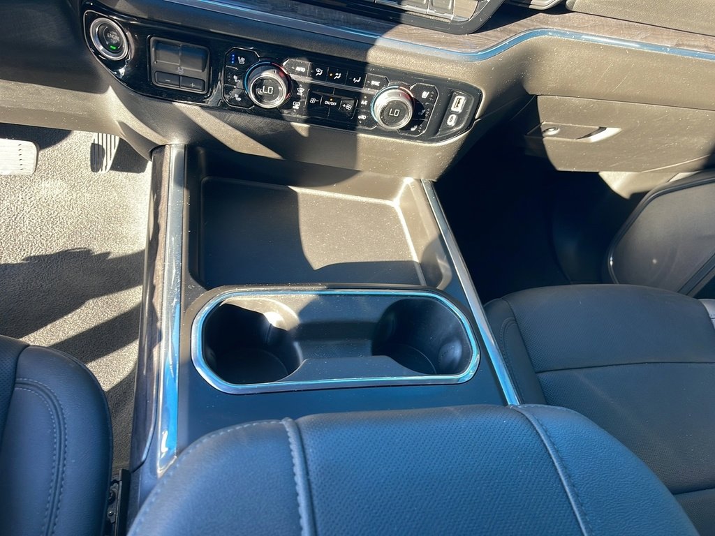 Used 2024 Chevrolet Silverado 2500 LTZ w/ LTZ Plus Package image 24