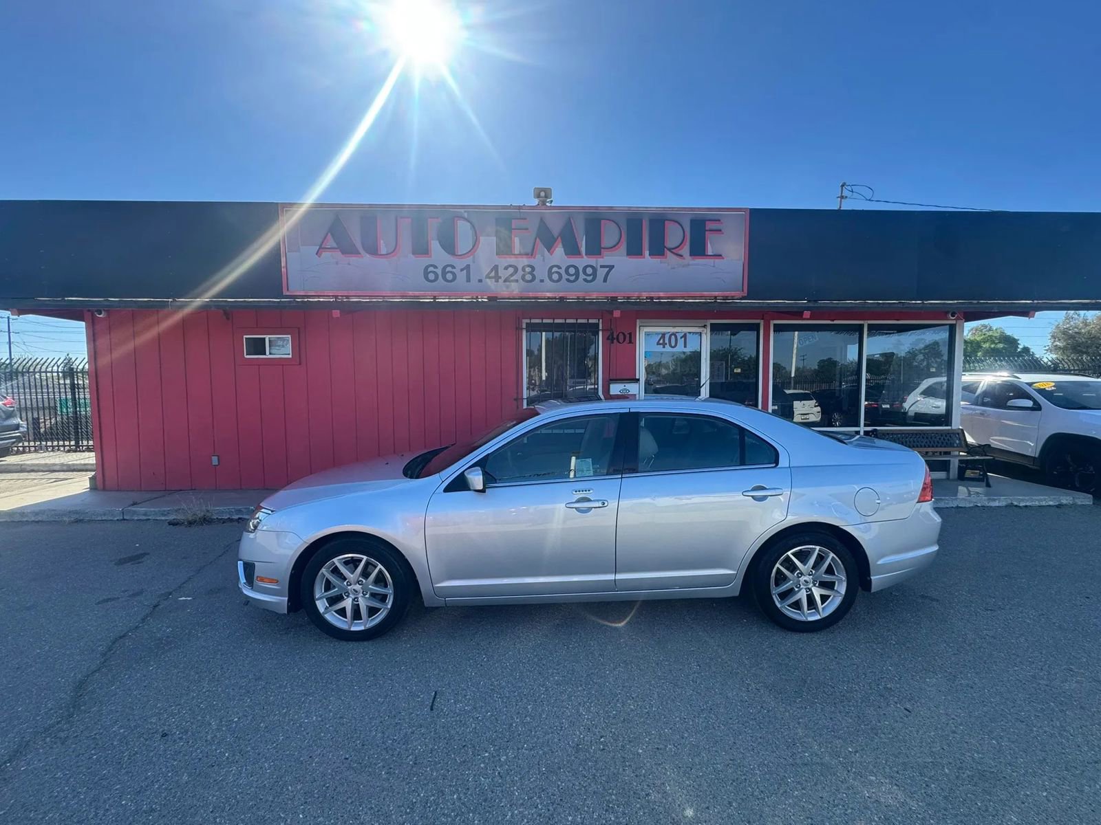 Used 2012 Ford Fusion SEL FWD image 1