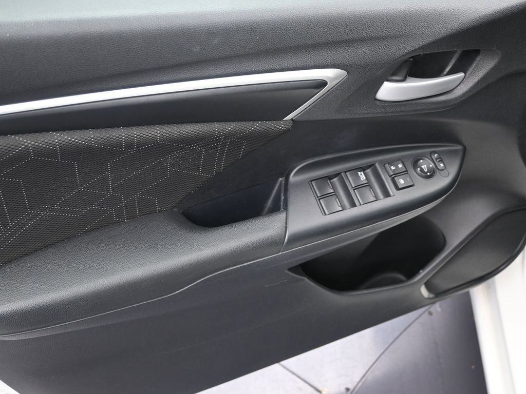 Used 2017 Honda Fit EX image 10