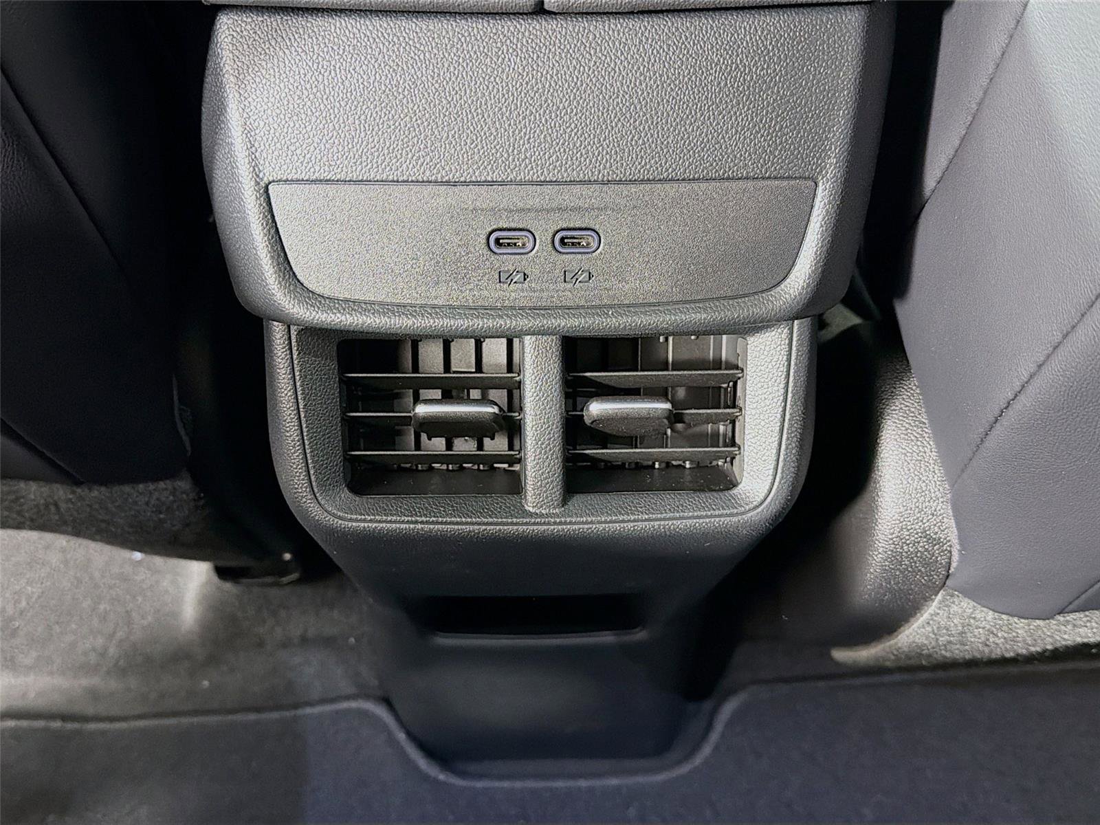 New 2026 GMC Terrain Elevation w/ Elevation Premium Package image 26