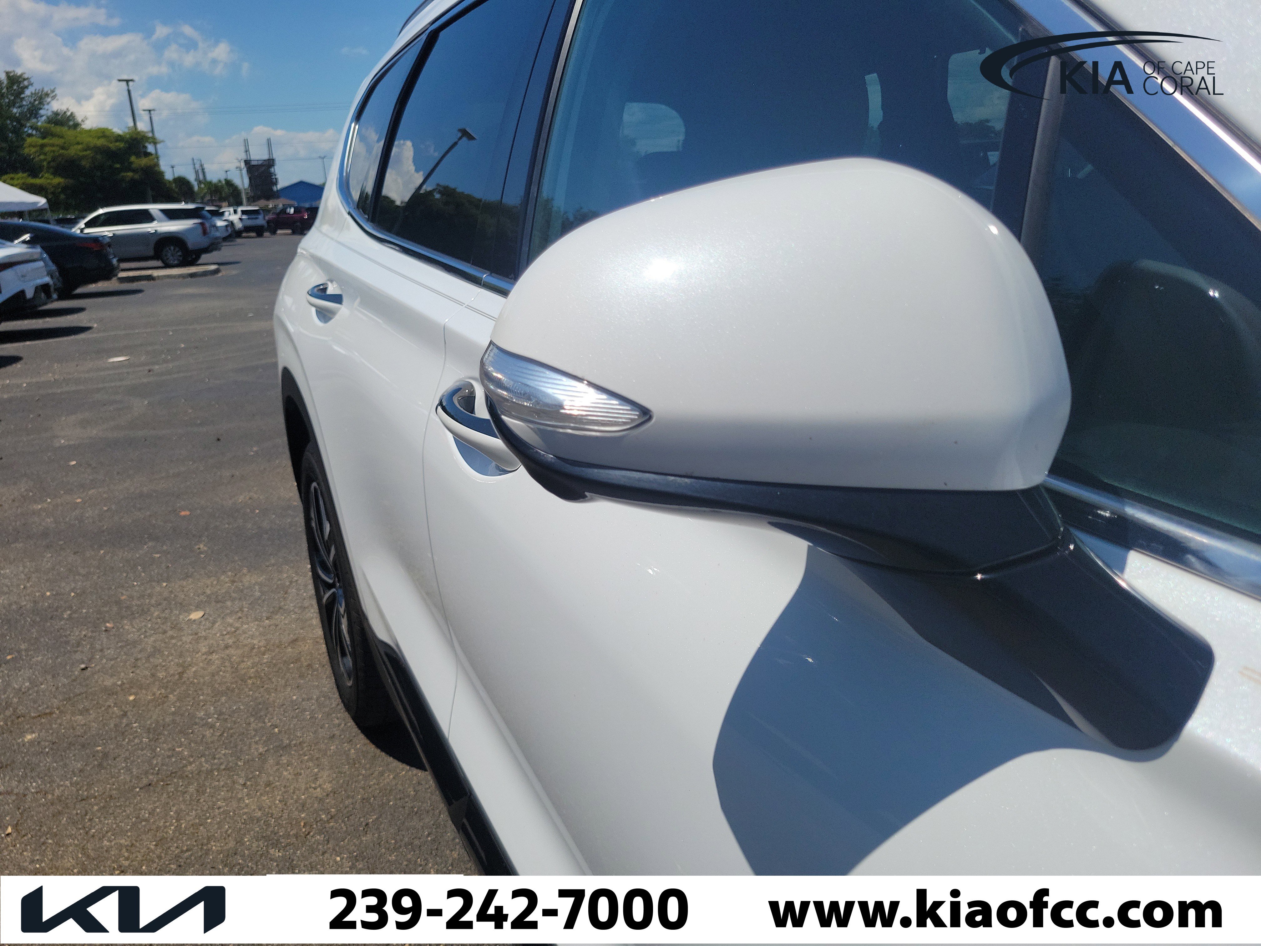 Used 2020 Hyundai Santa Fe Limited FWD image 8
