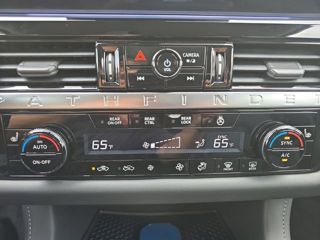 New 2026 Nissan Pathfinder SL FWD image 4