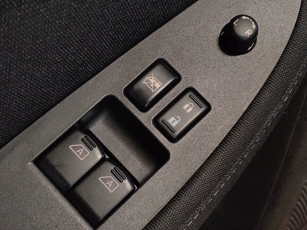 Used 2016 Nissan 370Z Coupe image 27