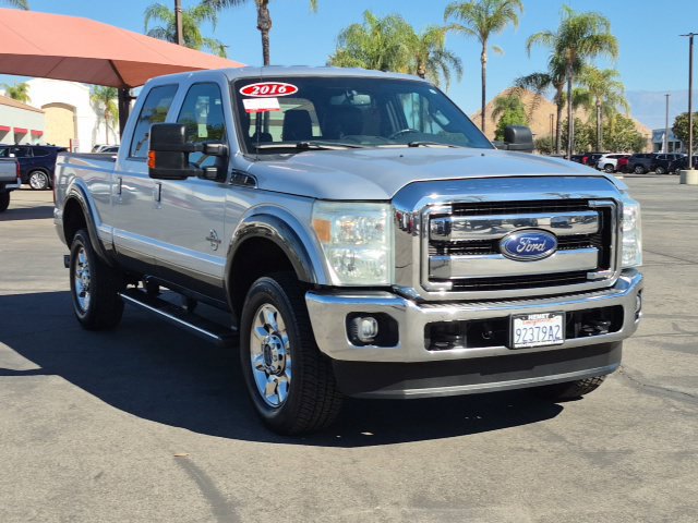 Used 2016 Ford F350 Lariat w/ Lariat Interior Package AWD/4WD image 3