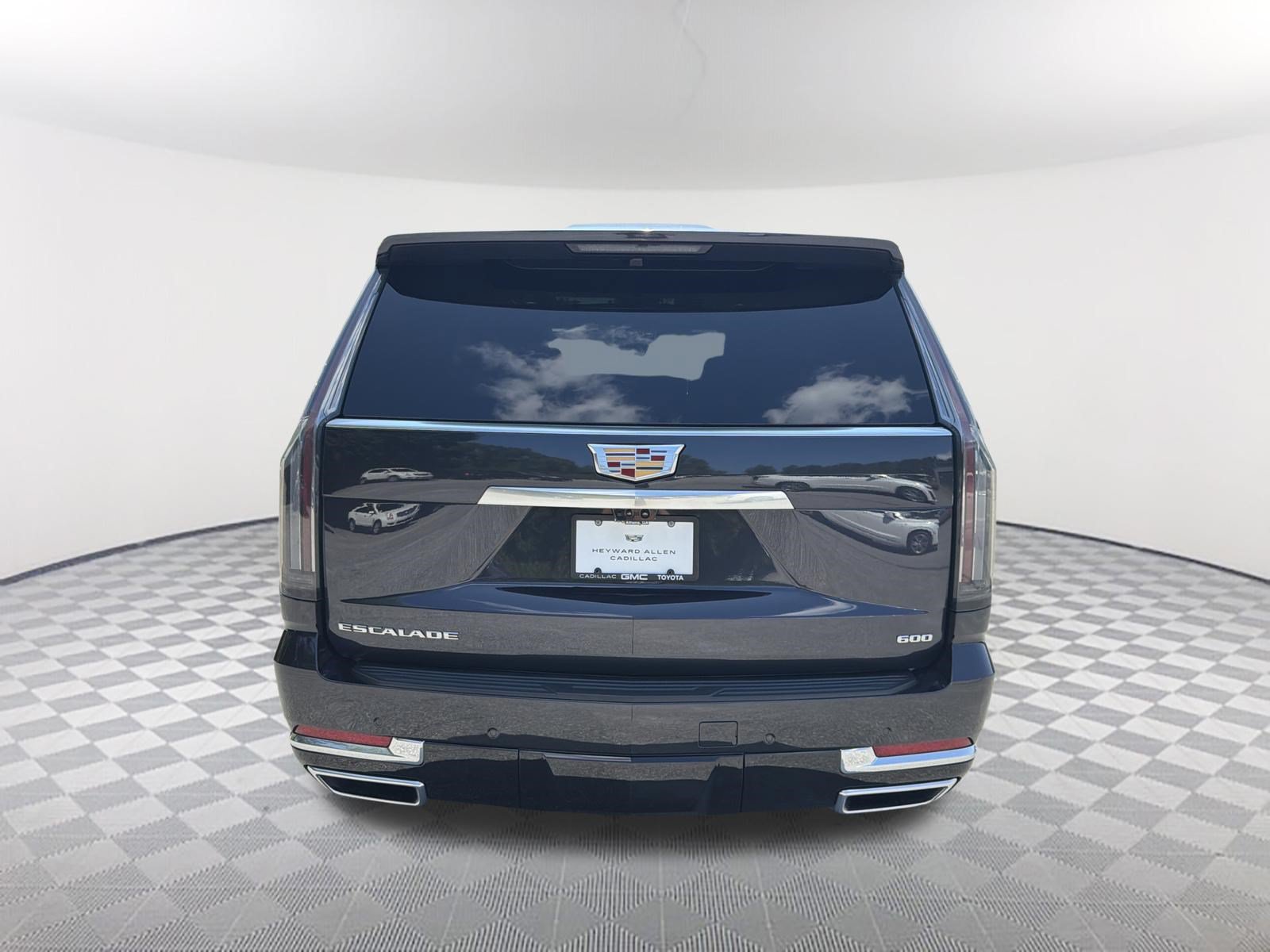Used 2025 Cadillac Escalade Premium Luxury w/ Touring Package AWD/4WD image 5