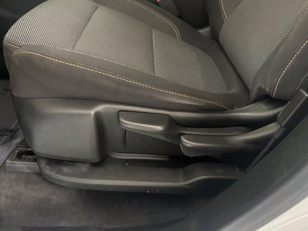 Used 2020 Chevrolet Traverse LS FWD image 53