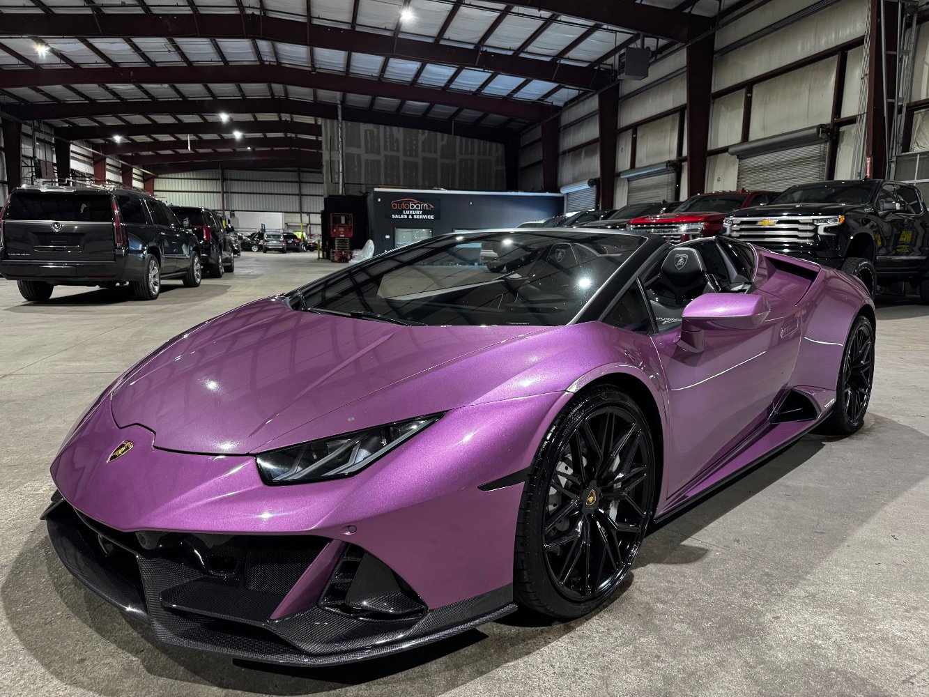 Used 2022 Lamborghini Huracan EVO image 11