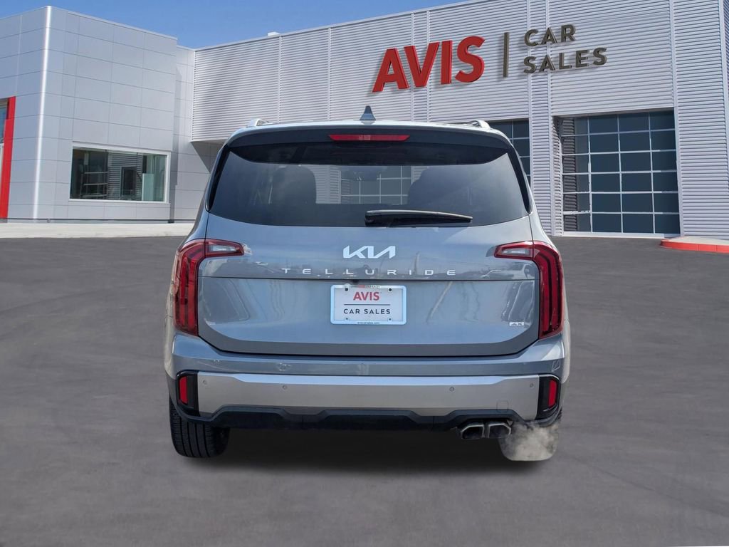 Used 2025 Kia Telluride S image 7