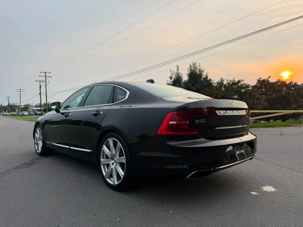 Used 2017 Volvo S90 T6 Inscription w/ Vision Package AWD/4WD image 5