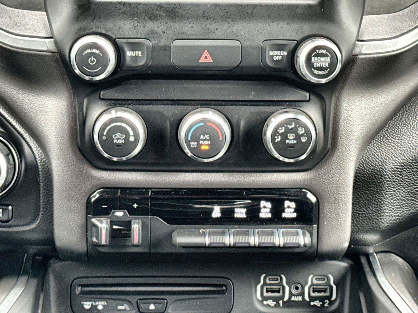 Used 2019 RAM 1500 Big Horn AWD/4WD image 26