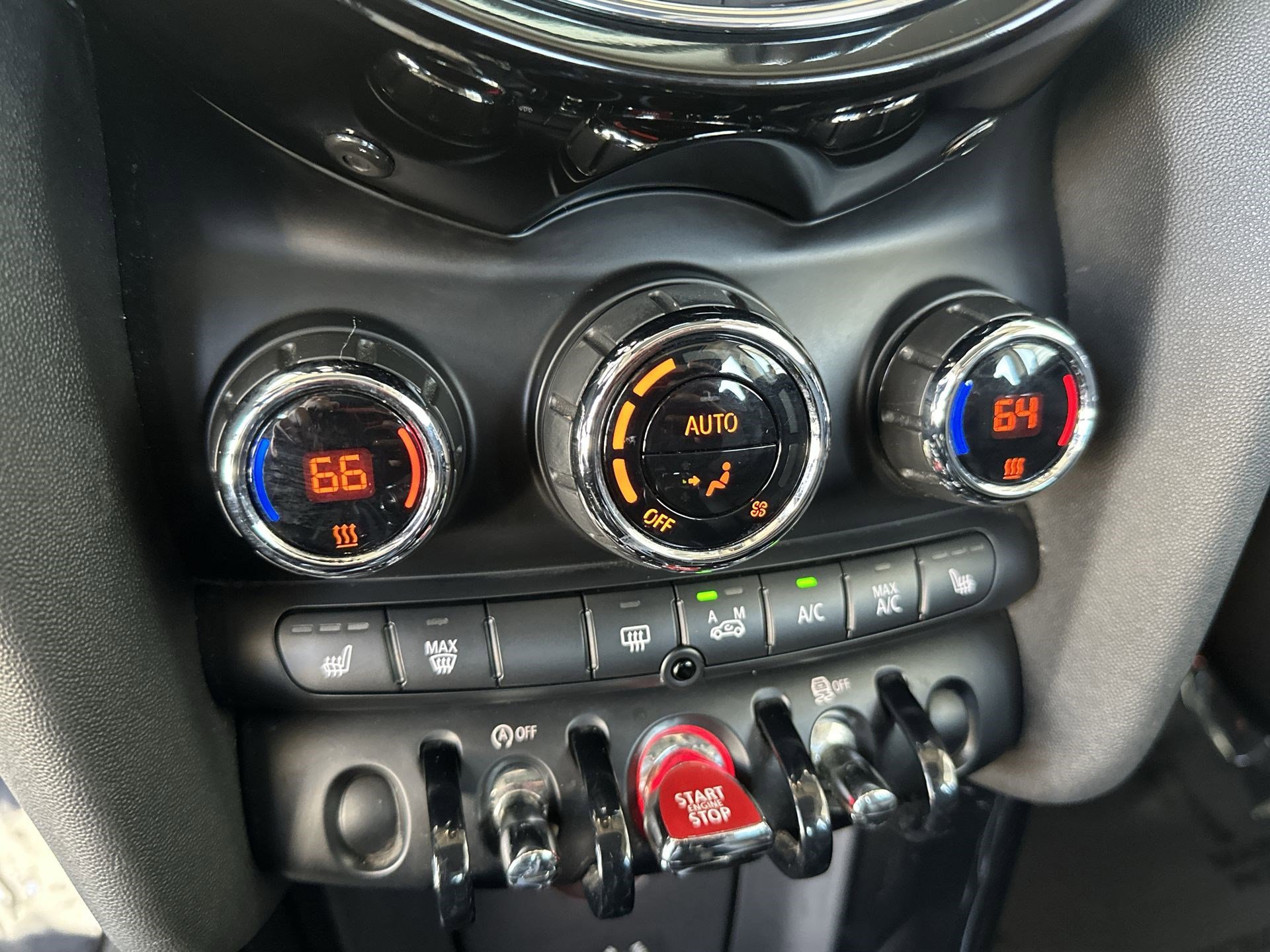 Used 2015 MINI Cooper S image 17