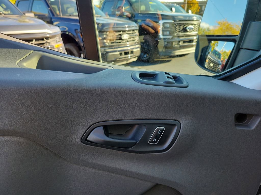 Certified 2024 Ford Transit 350 XLT image 18