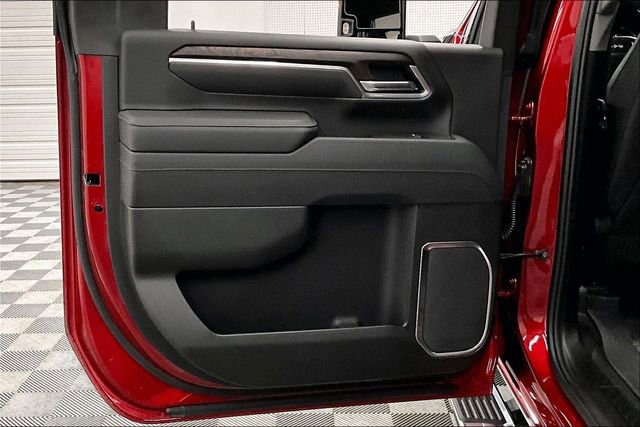 Used 2025 GMC Sierra 2500 SLT w/ SLT Convenience Package image 21
