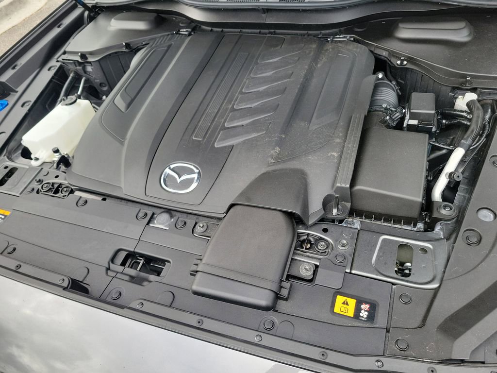 Certified 2025 MAZDA CX-90 3.3 Turbo w/ Preferred Package image 10