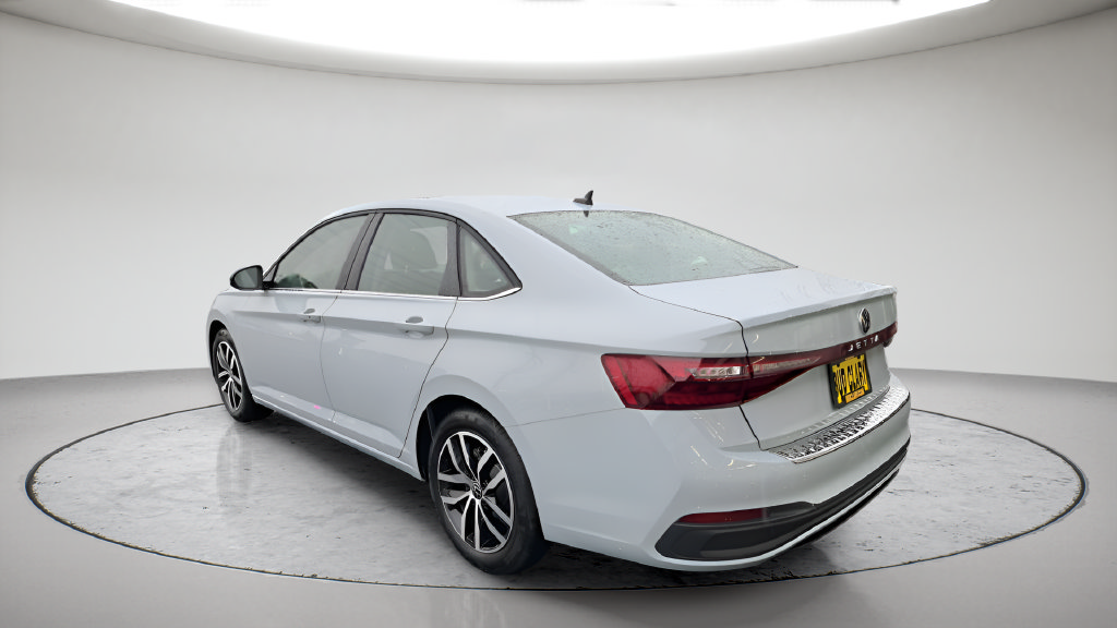 New 2026 Volkswagen Jetta SE FWD image 7