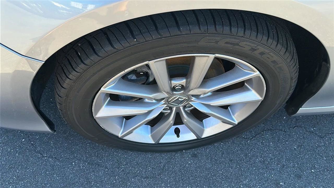 Used 2018 Honda Accord EX-L image 14