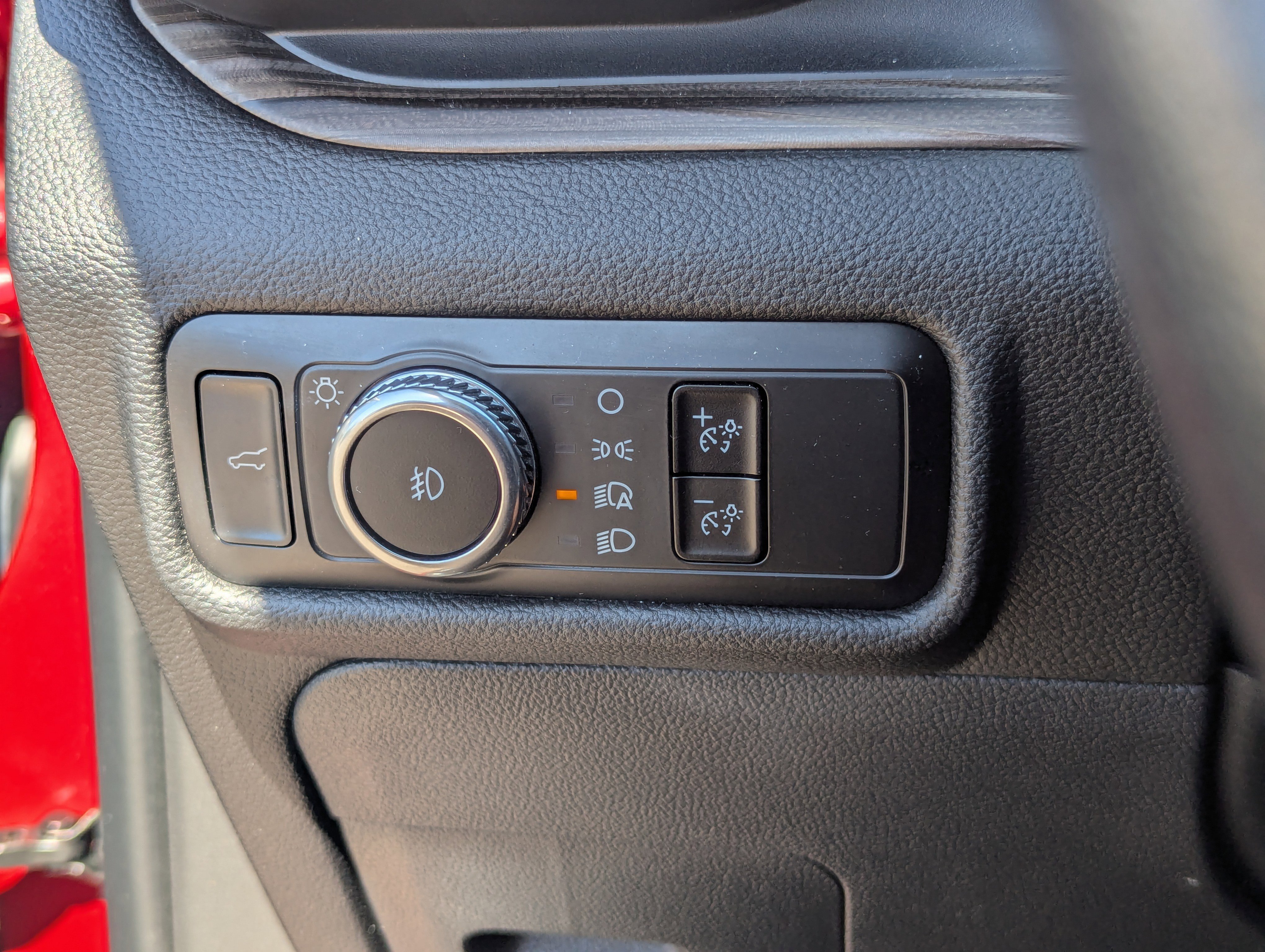 Used 2023 Ford Explorer Limited AWD/4WD image 28