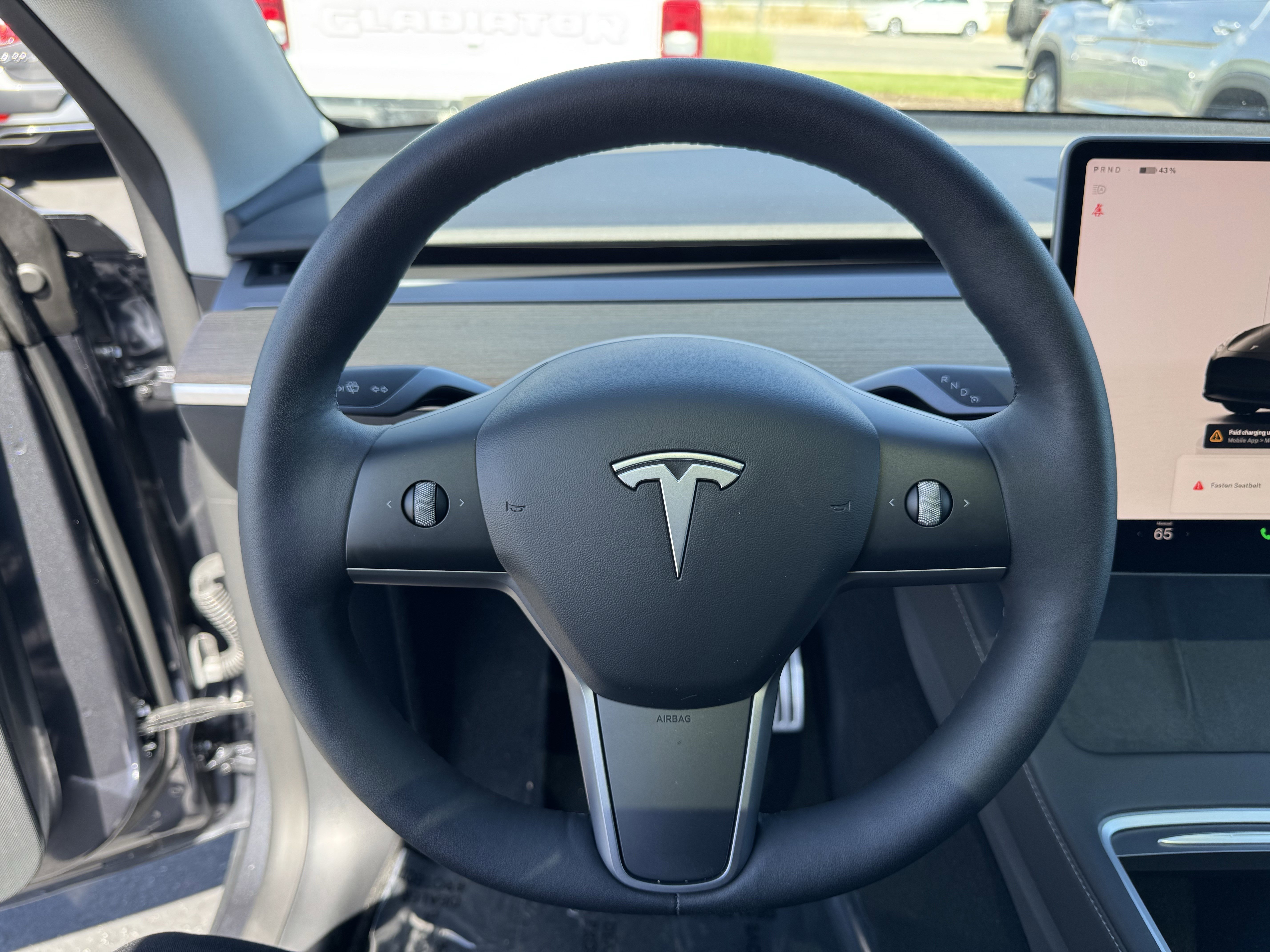 Used 2022 Tesla Model Y Performance image 12
