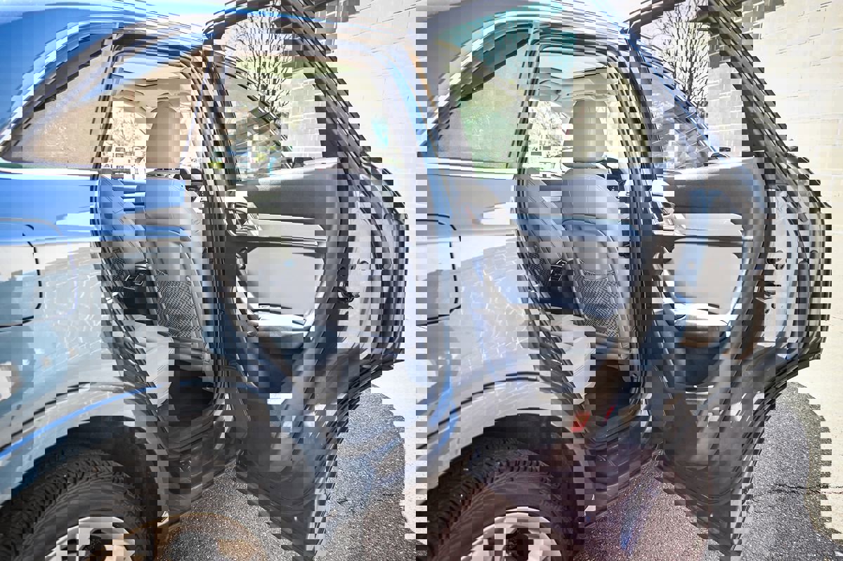 Used 2016 Audi Q3 2.0T Premium Plus w/ Technology Package image 14